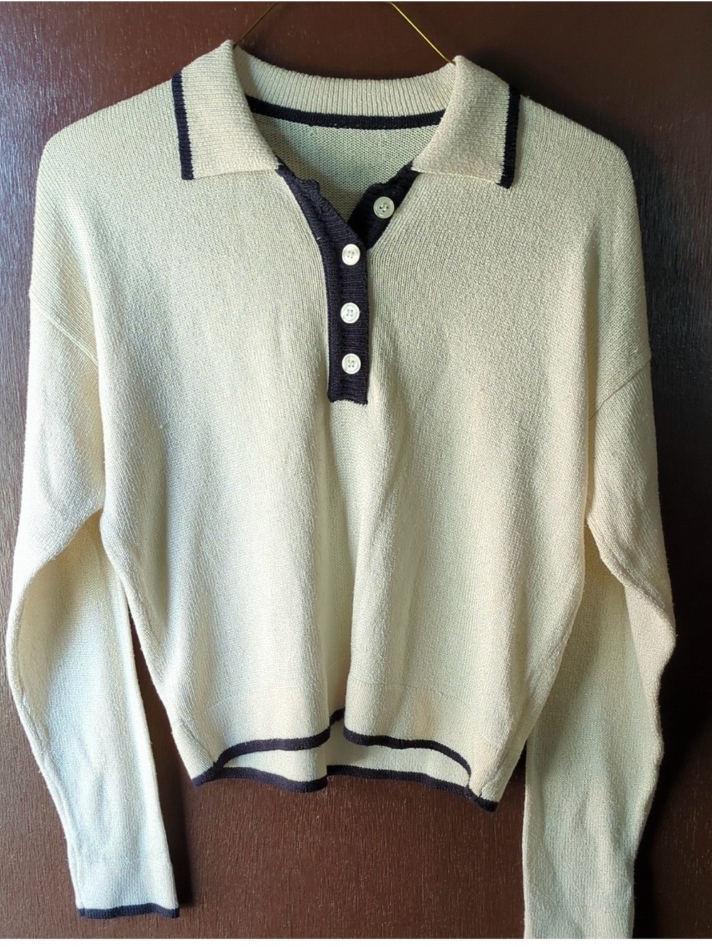 Cream Polo-Style Women's Sweater with Navy Blue Trim size S/M